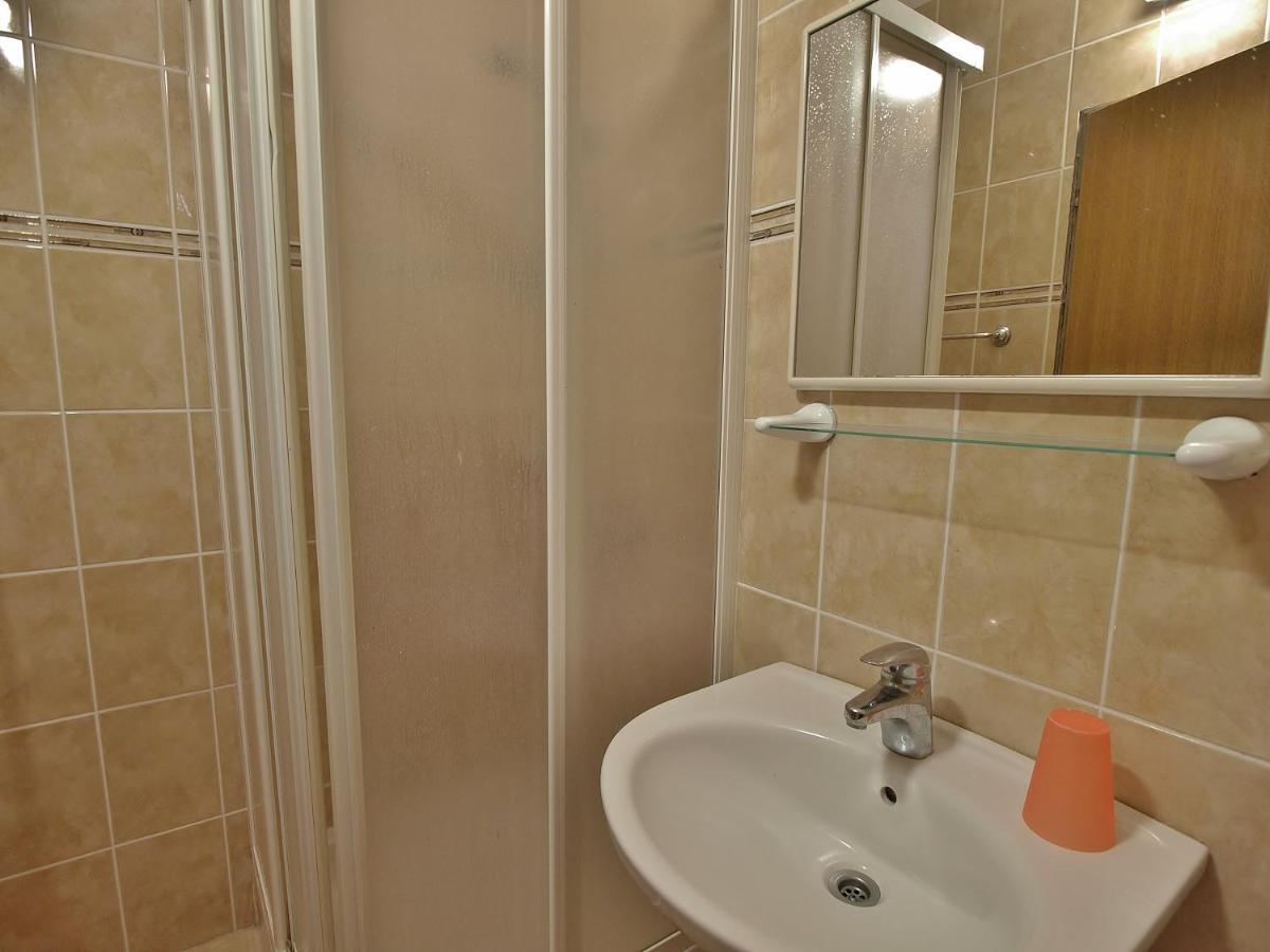 Apartments Biserka Rab Town Zewnętrze zdjęcie
