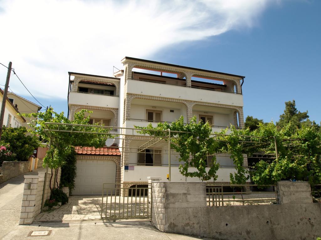 Apartments Biserka Rab Town Zewnętrze zdjęcie