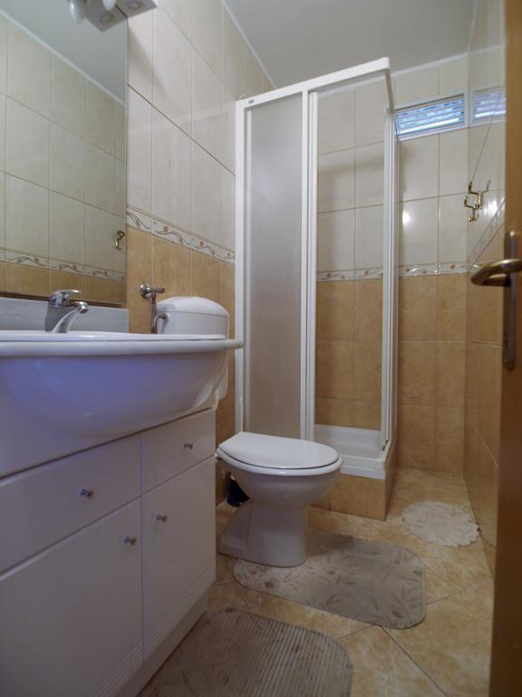 Apartments Biserka Rab Town Zewnętrze zdjęcie