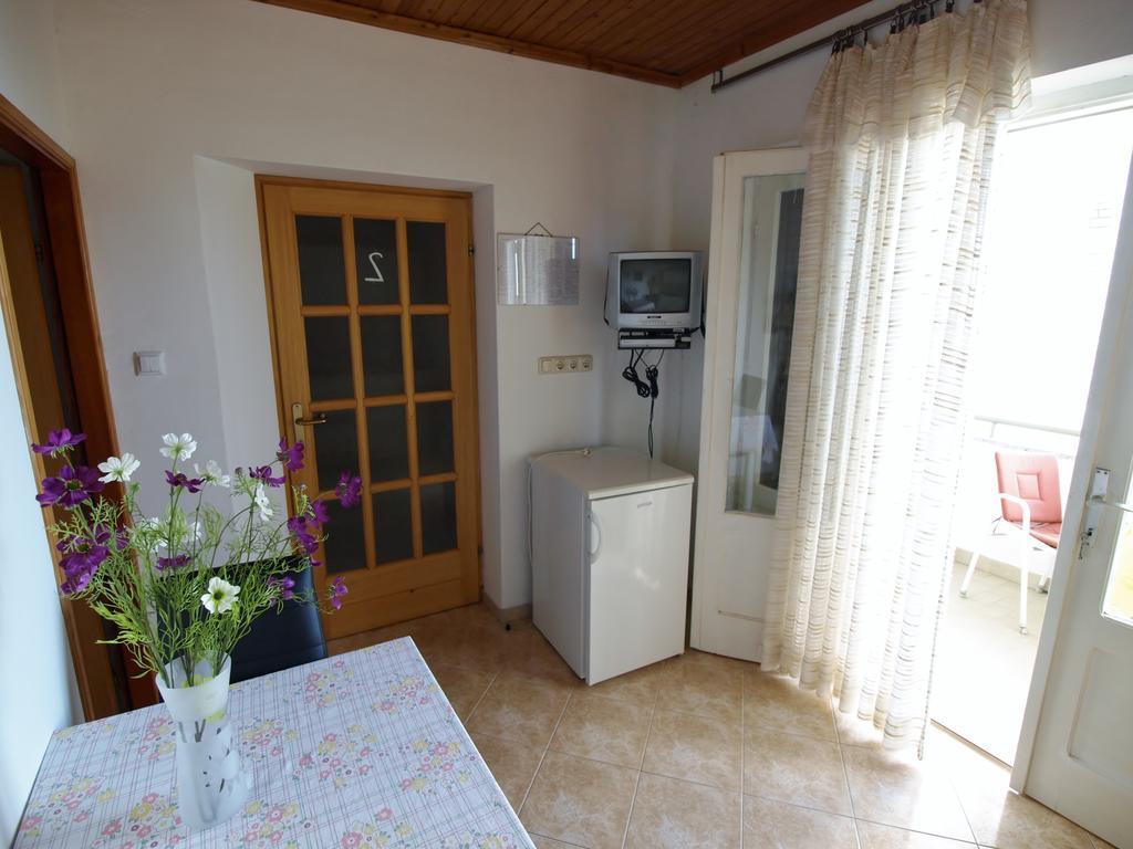 Apartments Biserka Rab Town Zewnętrze zdjęcie